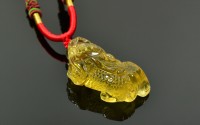 黄水晶貔貅吊坠价格 黄水晶貔貅吊坠价格和图片