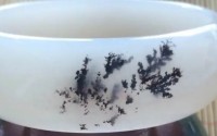 佘太翠洗澡能戴吗
