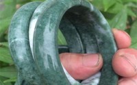 独山玉能泡香油吗