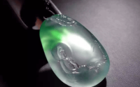 翡翠的真假如何识别？辨别翡翠真伪的方法有哪些？