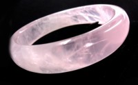 粉水晶有哪些种类？ 普通、冰种、芙蓉、星光四大粉水晶品种
