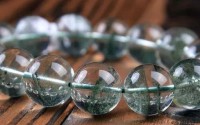幽灵水晶的功效与作用佩戴禁忌