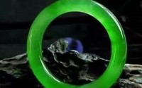 如何鉴别翡翠的真假 翡翠真假鉴别方法大全