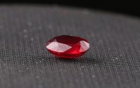 尖晶石和红宝石的区别是什么，怎么区分？