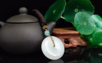 长期戴玉的七大好处和功效 送玉给女朋友代表什么意思