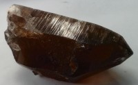 天然黑水晶价格一克多少钱，价值20～120元一克
