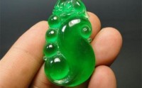 翡翠的断裂面什么样的