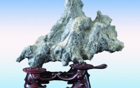 灵璧石常见造假方法：人工打磨、钻洞、涂色、刻纹、拼接、改形造假手段