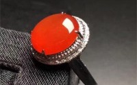 翡翠能用洗洁精洗吗