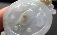 冰糯种翡翠如何鉴定