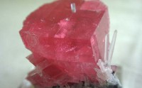 红纹石产地{主要}有哪些哪里好 红纹石产地及其特征_价格_种类介绍评价【图片】