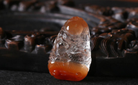 红兔毛水晶越红越好吗