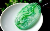 缅甸翡翠能不能用牙膏洗