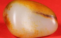 如何挑选收藏级和田玉？和田玉籽料什么样的好