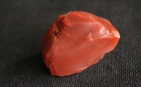 三招教你鉴别南红玛瑙原石好坏